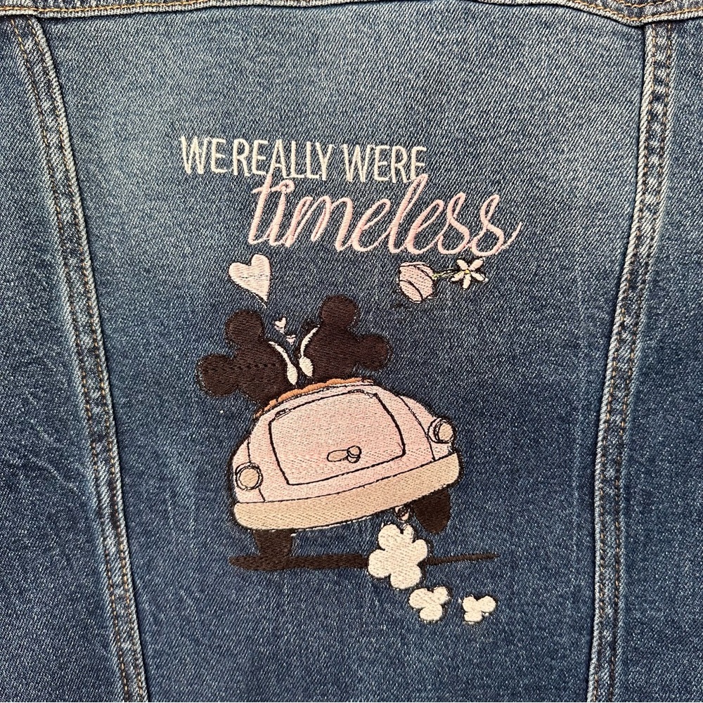 Universal Thread (M) Custom Embroidered Minnie & … - image 3